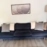 sofa Image 4