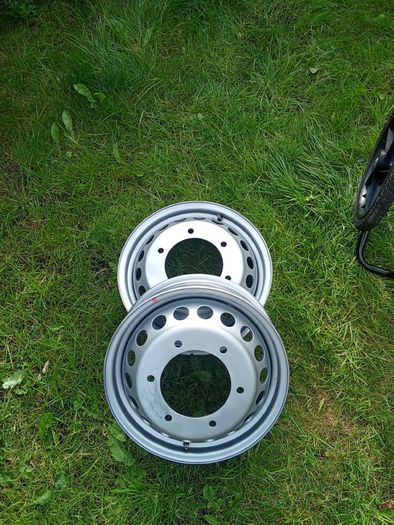Stell wheels