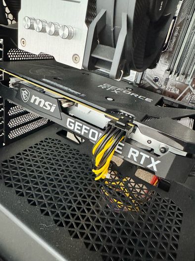Powerful gaming/editing PC with Ryzen 7 5700X, RTX 3060 12GB, 32GB RAM and 4TB storage. Ideal for 1080p gaming, video editing, music production and general heavy use.