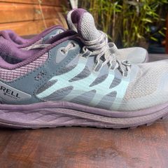 Merrell size 8 gore tex