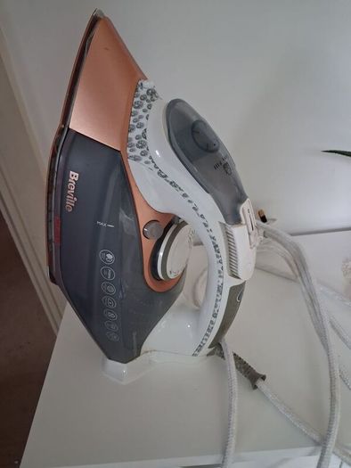 Breville iron