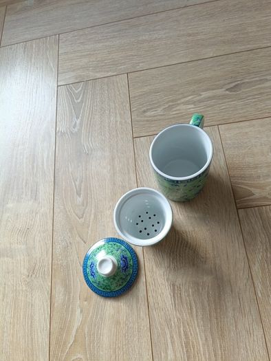Tea pot