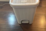 pedal bin