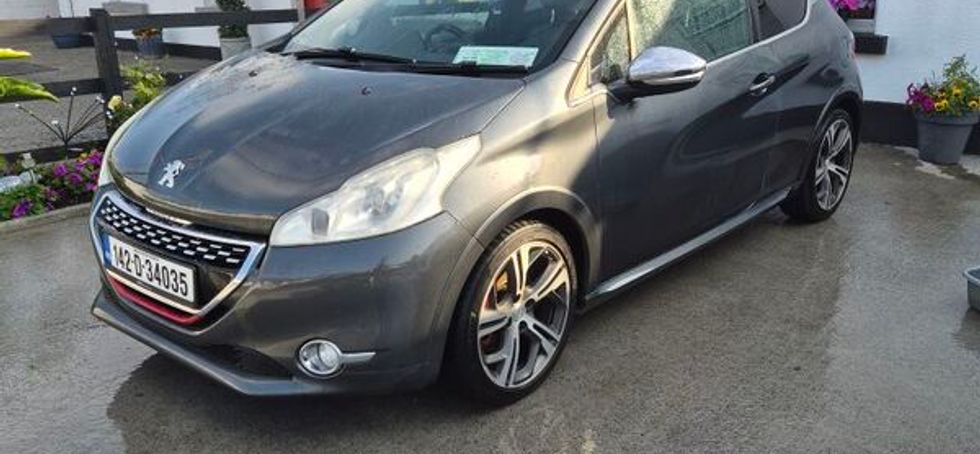 2014 Peugeot 208