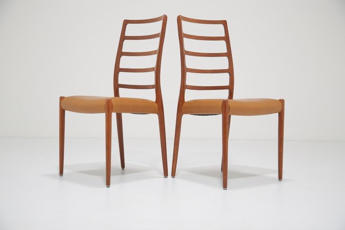 Mid Century Set of 8 x Teak and Tan Leather Dining Chairs Model 82 by Niels Otto Moller, 1960s