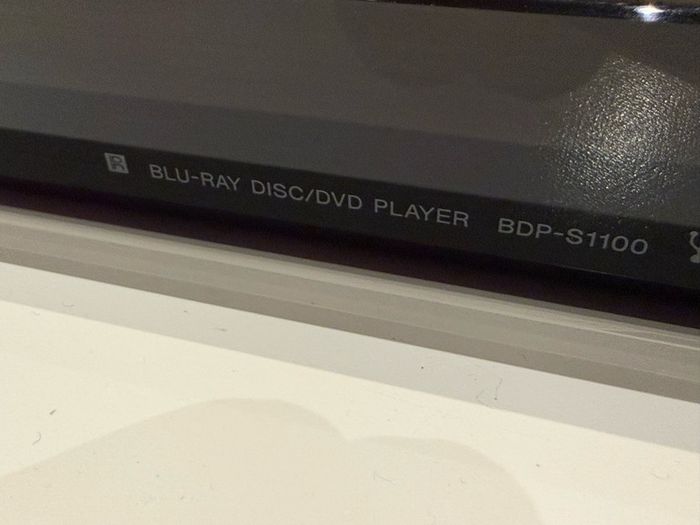 Sony BDP-S1100 Full HD Blu-Ray / DVD Player (With Remote & HDMI)
