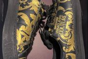 Versace shoes size 44 postage