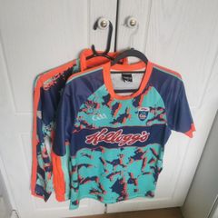 kelloggs cul camps jersey and backpack