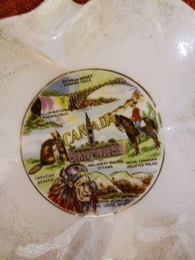 trinket dish from Niagara Falls