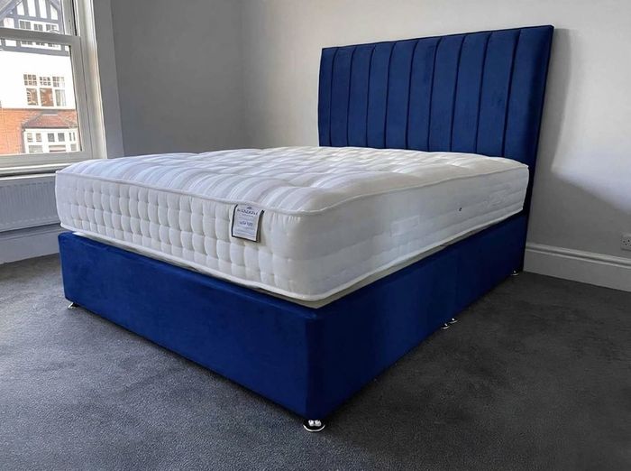 King size bed for sale