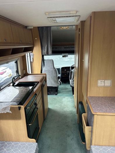 NI 2000 Swift Royal Ensign SE 610 4-Berth