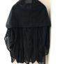 Hebbeding shawl and blouse Image 5
