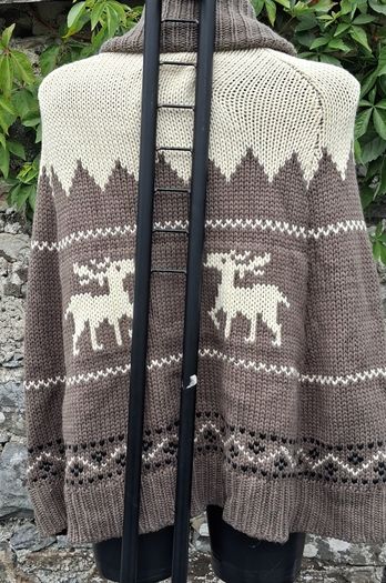 Atmosphere - Nordic Fair Isle Chunky Knit Cape Cardigan