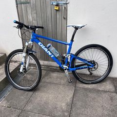 Giant Anthem X2 Mountain Bike