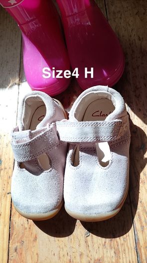 baby girl footwear