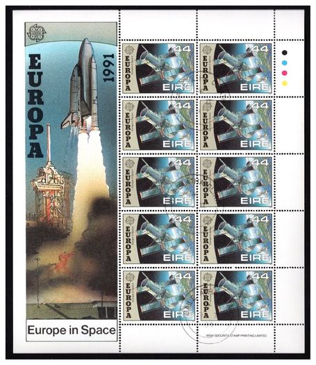 1991 Ireland Europa (Europe in Space) Stamp Sheetlet with fine Baile Atha Cliath (Dublin) Steel cancel of 9/9/1991