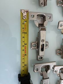 16 Cabinet Hinges