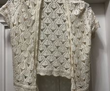 Sleeveless cardigan size 12 woman