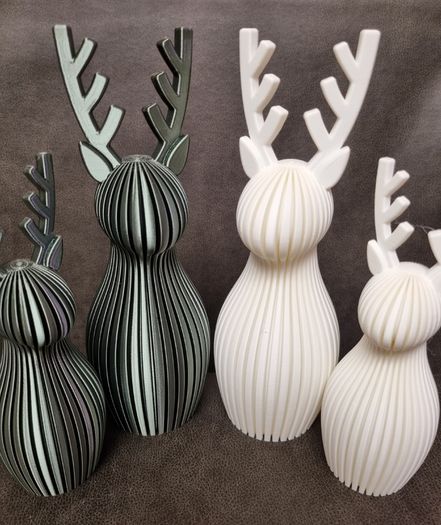 3D printed reindeer ornaments