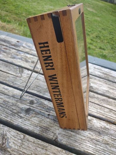 Henry Wintermans retail display