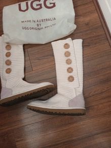 Genuine  Ugg Knit Boots.  S.6.5.  New. In Orginal Ugg  Bag.