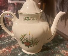 Large vintage Christmas teapot