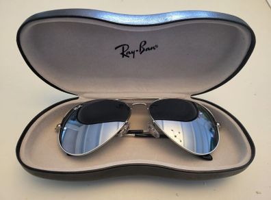 Ray Ban