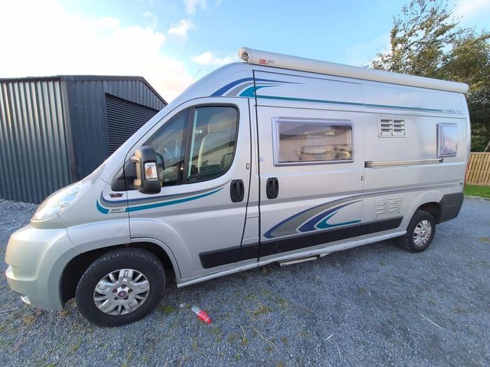 Camper