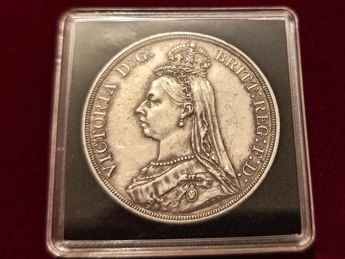 Victoria crown 1887 high grade coin