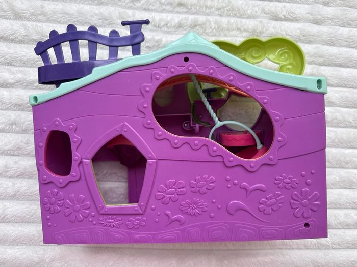 LPS Littlest Pet Shop Clubhouse Tree House Used Please see photos