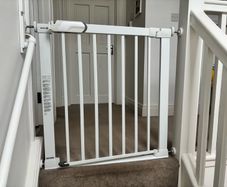 Safety 1st. - Securtech Flat Step Metal gate