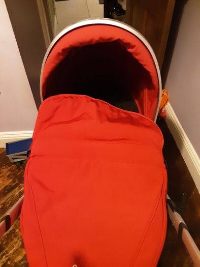 Red silver cross pram/buggy immaculate condition