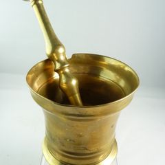 Antique Brass Pestle & Mortar, Small Bell-Shaped Apothecary Style 8.5cm Tall.