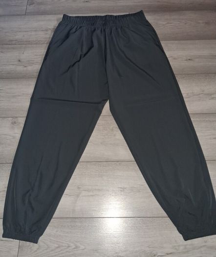 Only 5 Euro Each!! - Brand New Elegant Casual Versatile Colour Cuffed Bottoms - Size - XXL - Smaller Fit More A Size - U.K.16 - RRP - 16.58 Each