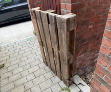Free Euro pallet, collection only