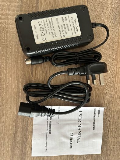 Smart Lithium Battery Charger