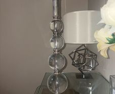 Set of lamp bases