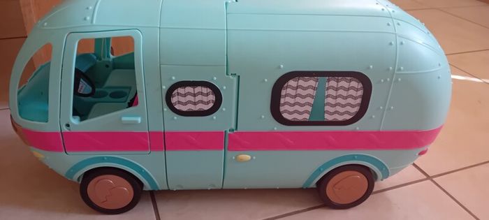 lol surprise camper van
