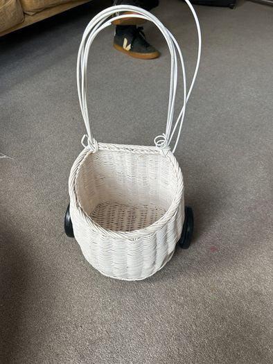Wicker basket