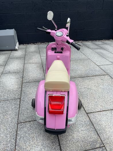 kids 12v ride on Vespa