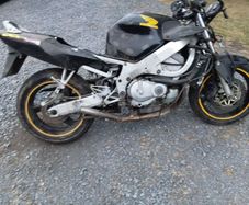 cbr 600f 2000 also virago 250 2000 breaking only