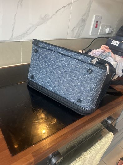 dog carrier