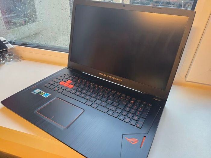 Asus Rog Strix GL702