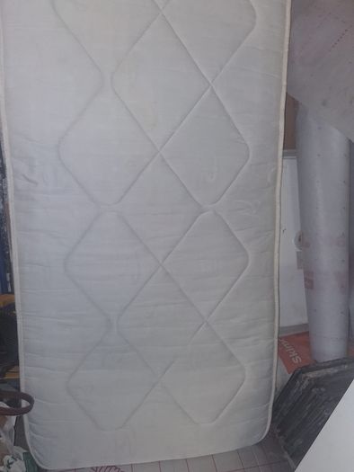 single bed