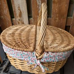 Free Picnic Basket
