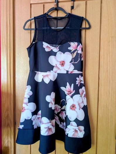 Floral print QUIZ Dress size 14 uk