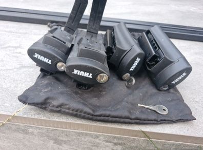 Thule Square bar roof rack
