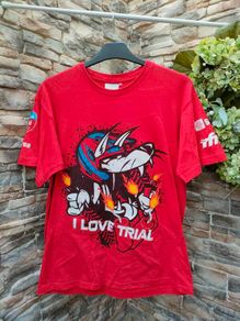 FIM Trial World Championship T-shirt  Front and back print's  Size medium  Great condition  Prints on the sleeves  Perfect for any motor cycle enthusiast