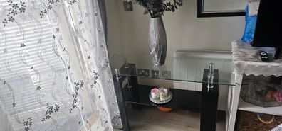 Tv table