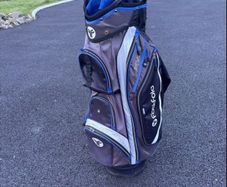 golf bag with trolly
